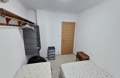 Casa de playa en Oliva al lado del MET y Campo de Golf - Photo 24