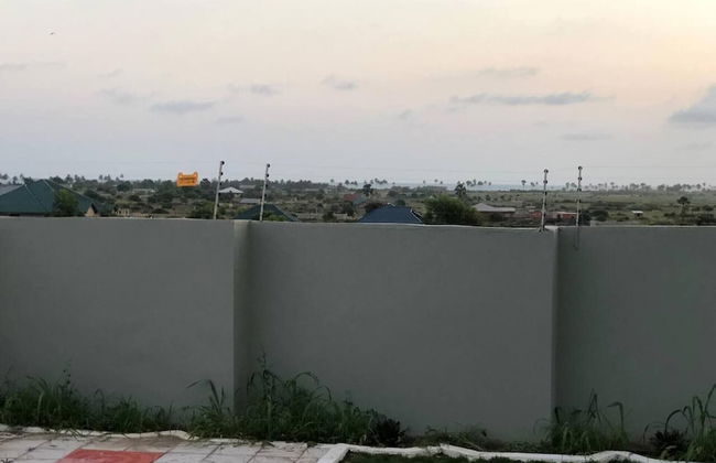 Charming 4-bed House in Kokrobite - Photo 20