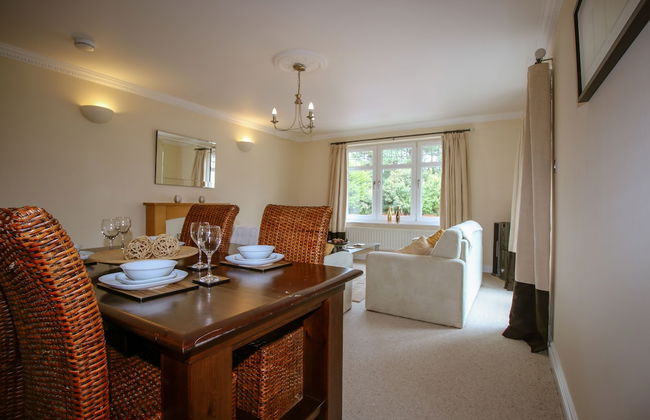 Turnberry Apartments - Photo 22