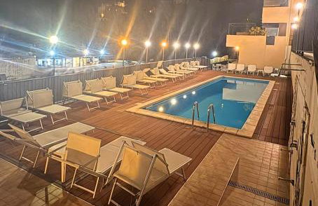 Mediterranean Apartment Pool & Parking - Foto 34