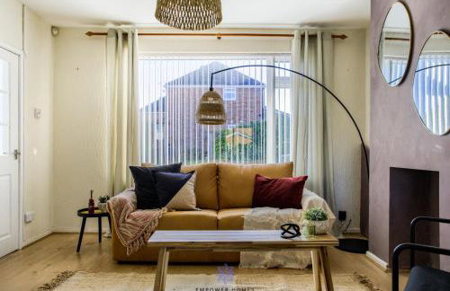 Coventry Spacious Luxury 3 Bed House, Private Parking, Sleeps 8, by EMPOWER HOMES - Foto 10