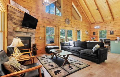 Peek A Boo Cabins: Cozy Cabin - Foto 1