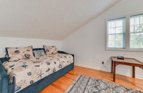 Lake Escape in Cadiz with Dock Families Welcome! - Photo 24