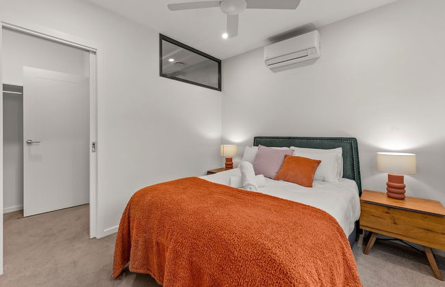 StayCentral Brunswick Central Townhouse - Foto 1