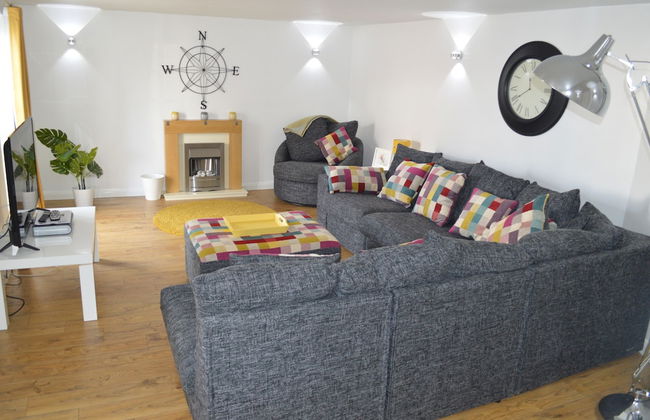 4-bed Cottage in Portknockie, Near Cullen, Moray - Photo 8
