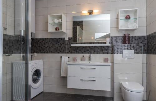 Holiday Home Monika - Two Bedroom Holiday Home with Terrace and Sea View - Photo 18