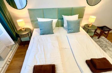 BIG New 7Rooms City Center APARTMENTS and Suites - Foto 19