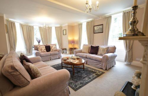 Henstead Hall - Photo 19