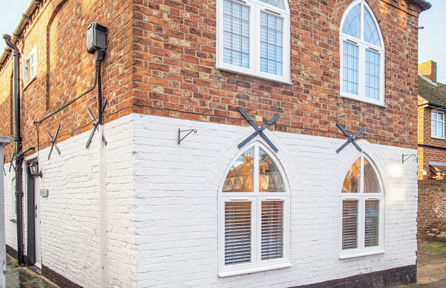 Charming 2 BD House in Tewkesbury Centre - Photo 31