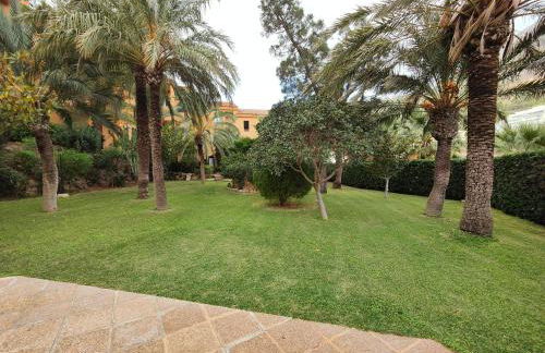 Luxury Apartments Mascarat - Photo 21