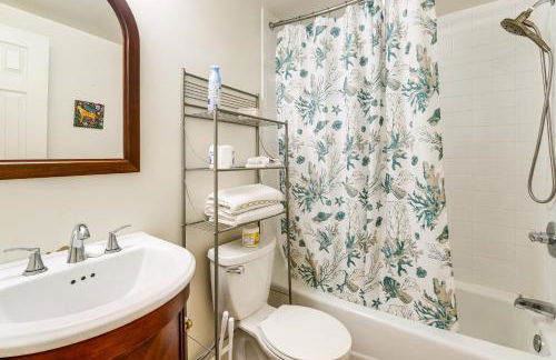 half Mi to Metrobus Stop! Walkable Petworth Duplex - Foto 21