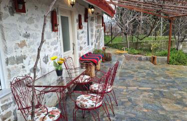 Woodstone House - Photo 39