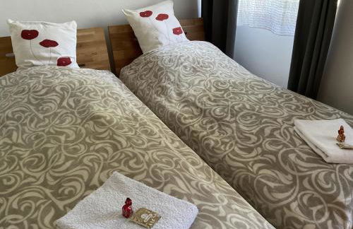 Ferienwohnung von der Herzogshöhe ,WIFI, Netflix, Parkplatz, Kamin, Fussbodenheizung, Thermomix, Babybett - Foto 13