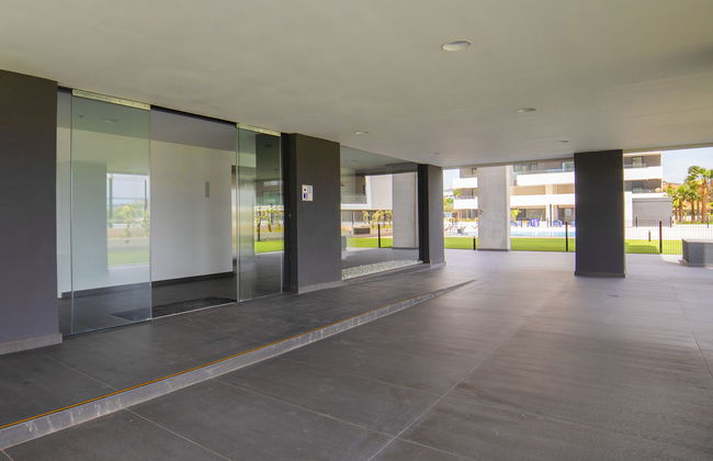 Alexia II - Photo 35