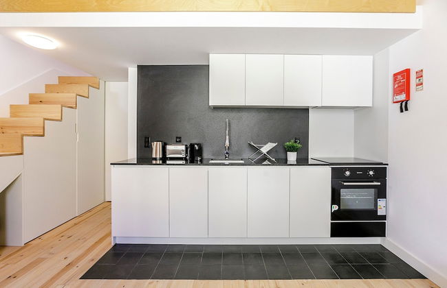 Vila Burgães by LovelyStay - Foto 36