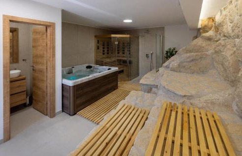 Nice Home In Slivno Ravno With Sauna - Foto 6
