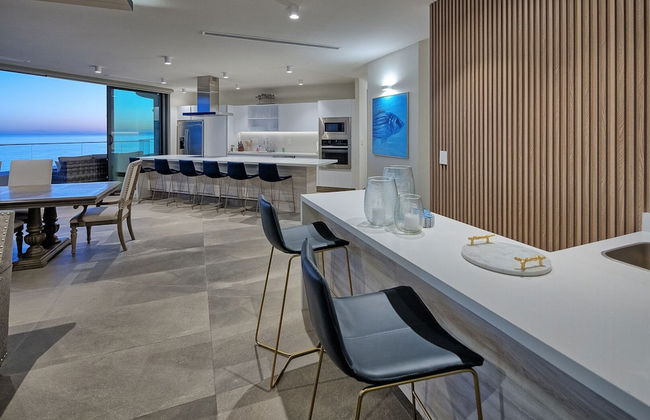 Luxury New Oceanfront Condo 5BR Sleeps 12 - Foto 20