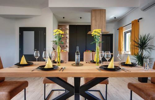 Radola residence by Radola family - Photo 11