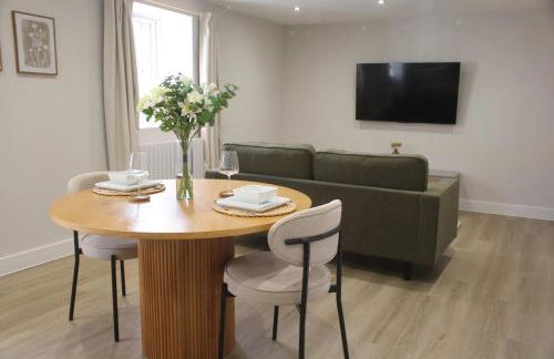 Robin Cottage Luxury Barn with Wood-Fired Hot Tub - Foto 6