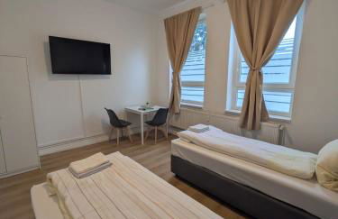 Modernes Apartment mit 2 Schlafzimmern und Privatparkplatz nahe Innenstadt - Foto 1