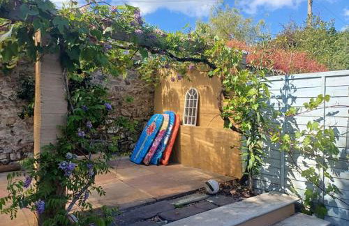 The Conifers 3 Room Small but Stylish Self Catering Bedsit Flat in Nature Reserve Free Eden taxi b4 9pm no lounge - Photo 11