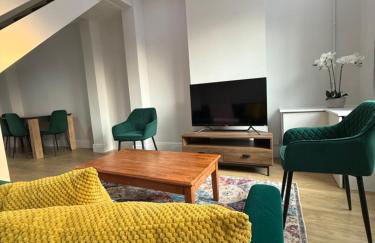 Cosy Lincoln Home Sleeps 6 with Parking - Foto 24