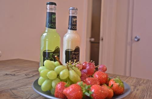 Central Manchester Modern 4 Bed House - free parking - Foto 31