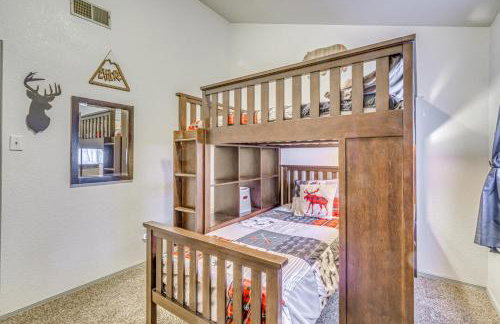 Hike, Golf & Explore: Ruidoso Retreat w/ Deck! - Foto 22