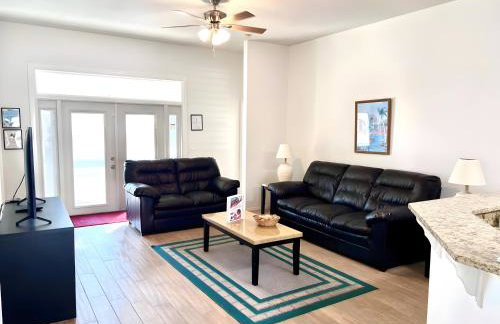 Brittany - Perfect 3 BR Pool Home - Foto 3