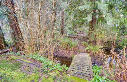 Luxe Redmond Family Home Sauna, Solarium and Creek - Foto 38