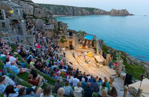 Pottsville Cabin - Short Walk to Praa Sands Beach - Foto 36