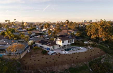 Backyard Oasis Renovated 10min to Beach Villa - Foto 48