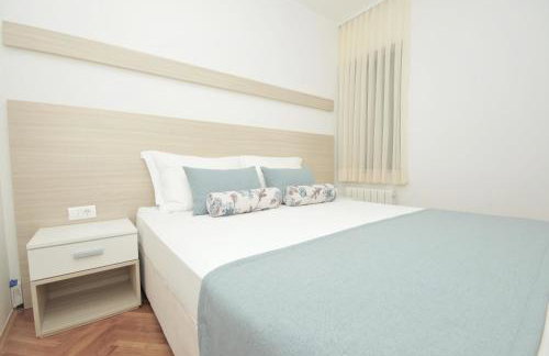 Villa Fani - Apartments and Rooms - Photo 80