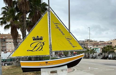 Apartamento Laguna Beach Haven Torrox Costa, Piscinas, Playa a 1 min, WiFi - Foto 3