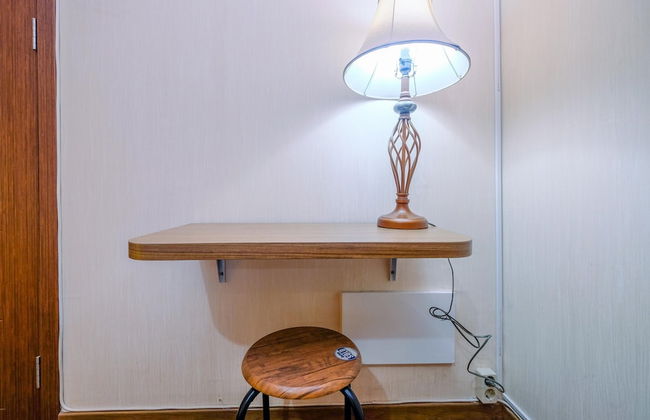 Cozy and Simple Living Studio Apartment at Cinere Resort - Photo 14