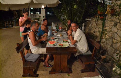 Apartmani Jenny i Tania - Foto 7