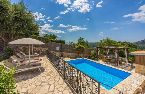 Villa Cocoon - Vacation Home with Heated Pool & Garden - Foto 15