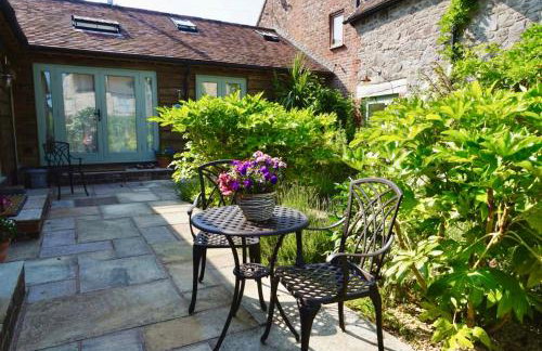 Nest Holiday Hideaway Dove Cottage-Beautiful Location in the Long Mynd Area of Outstanding Natural Beauty-WHIRLPOOL JACUZZI BATHS!! - Foto 65