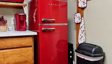 Casita with Swimming Pond & Sand Volleyball Access - Foto 4