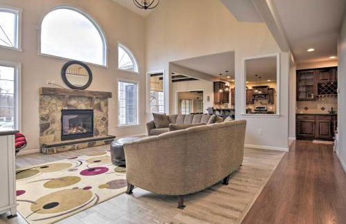 Pool and Furnished Patio Group Getaway in Hershey - Foto 5