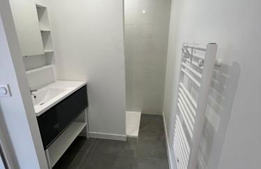 Appartement neuf avec patio - Photo 2