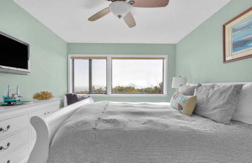 Expansive Ocean-View Retreat with Home Theatre & Spa - Foto 69