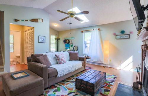 Green Whale - Photo 52