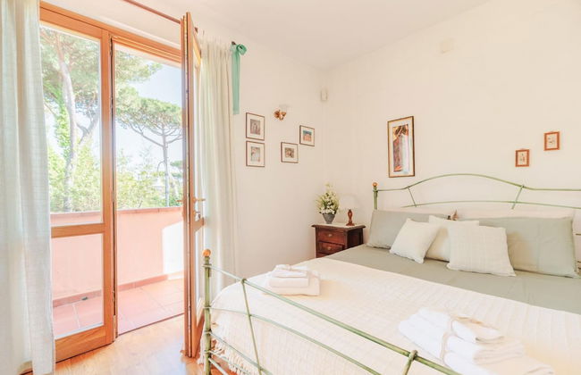 Regina Beach Villa by the Beach in Marina di Piet - Foto 55