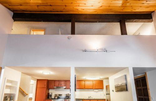 New Listing Updated 1 Bed and Loft 2 Full Bath La Residence IV N7 Sleeps 4 and Steps to Free Shuttle - Foto 14