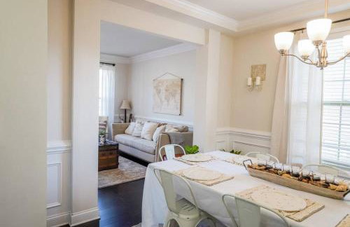 The Grand 5BR Retreat --15 mins to Greenville - Foto 9