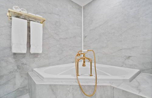 Luxe Retreat! Bar|Rooftop DT Views|Hot Tub|Arcade - Foto 22