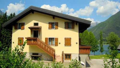 Scenic Holiday Home in Ledro near Spiggia Besta Lido - Photo 3