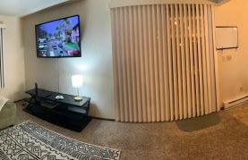 Hidden Gem! Spacious, Private, and Convenient Units Off River Road in Puyallup - Foto 2