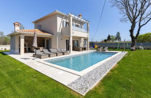 Beautiful Home In Nedescina With Wifi - Foto 1